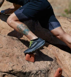 SPARTAN By CRAFT Ultra Carbon Trail Shoe - Men's -Sportswear Store PDP Image 6 Carbon Speed 2